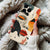 Coque iPhone Art Abstrait Visage avec Couleurs Chaudes