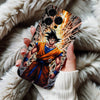 Coque iPhone Dragon Ball avec Goku en Action Énergique