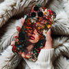 Coque iPhone Femme Épanouie dans un Champ de Fleurs